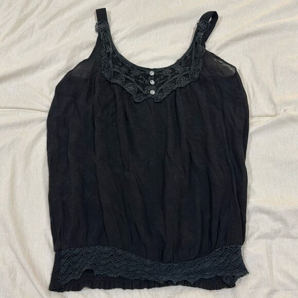 Simply Irresistible Lace-Lined Tank Top • Black • Size Small • EUC - Picture 1 of 2